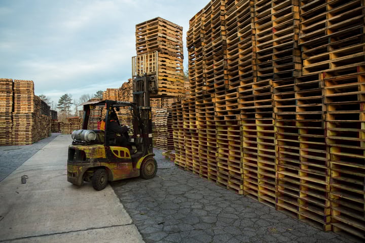 Forklift